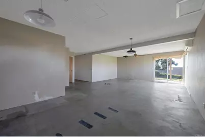 2058 Hawley Drive, Vista, CA 92084 - Photo 16