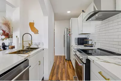 2068 Camino Culebra, Vista, CA 92084 - Photo 38