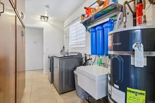 2068 Camino Culebra, Vista, CA 92084 - Photo 32