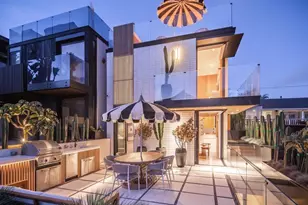 239 4th St, Encinitas, CA 92024 - Photo 2