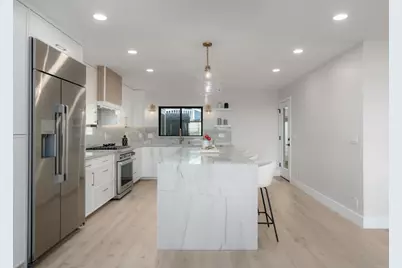 2623 Ocean Front Walk, San Diego, CA 92109 - Photo 8