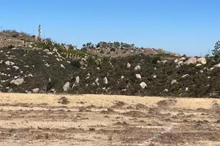 2477 Woodland Heights Glen, Escondido, CA 92026 - Photo 18