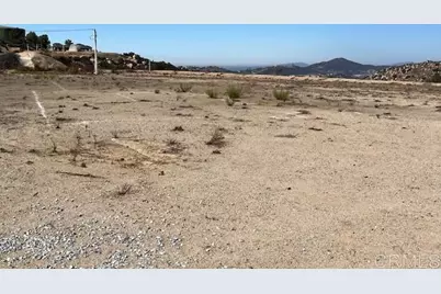 2477 Woodland Heights Glen, Escondido, CA 92026 - Photo 6