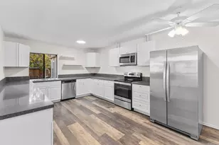 10767 Caminito Bravura, San Diego, CA 92108 - Photo 2