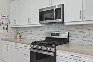 1108 Delpy View, Vista, CA 92084 - Photo 10