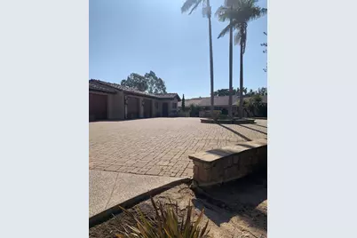 6858 Las Colinas, Rancho Santa Fe, CA 92067 - Photo 2