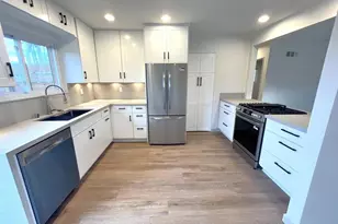 804 & 814 Clark Ave, Encinitas, CA 92024 - Photo 16