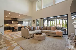 2543 Glasgow Dr, Carlsbad, CA 92010 - Photo 4