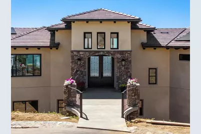 9607 Misty Meadow Lane, Escondido, CA 92026 - Photo 2