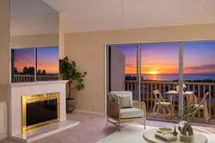 909 Caminito Madrigal, Carlsbad, CA 92011 - Photo 2