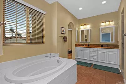 13518 Moonflower Meadows Trail, San Diego, CA 92130 - Photo 24