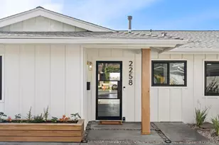 2258 Bahia Dr, La Jolla, CA 92037 - Photo 2