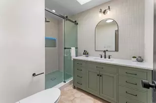 5777 Desert View Dr, La Jolla, CA 92037 - Photo 28