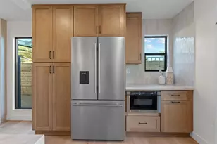 5777 Desert View Dr, La Jolla, CA 92037 - Photo 8