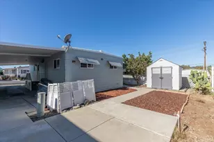 718 Sycamore Ave, Vista, CA 92083 - Photo 24