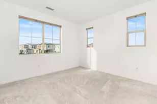 1609 Holly Leaf Wy, Oceanside, CA 92056 - Photo 12