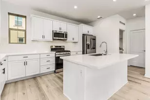 1609 Holly Leaf Wy, Oceanside, CA 92056 - Photo 6