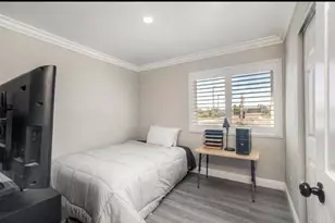 3472 Thunder Dr, Oceanside, CA 92056 - Photo 10