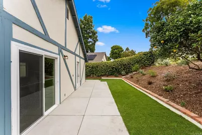 2043 Rue De La Montagne, Oceanside, CA 92054 - Photo 24