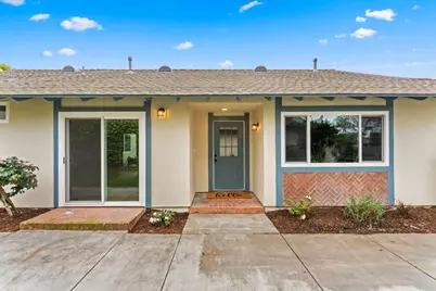 2043 Rue De La Montagne, Oceanside, CA 92054 - Photo 2