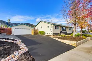 8534 Sandstone, Santee, CA 92071 - Photo 2