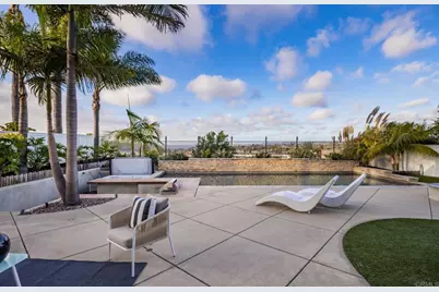 608 Crest Drive, Encinitas, CA 92024 - Photo 18