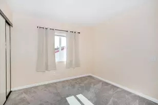 767 Rivertree Dr, Oceanside, CA 92058 - Photo 20