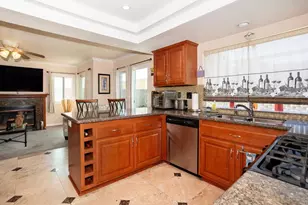 767 Rivertree Dr, Oceanside, CA 92058 - Photo 6