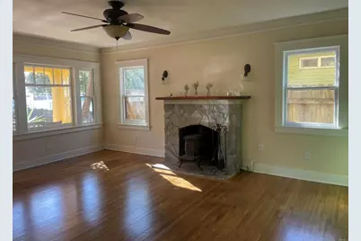 121 E Warner St, Ventura, CA 93001 - Photo 6