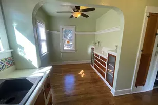 121 E Warner St, Ventura, CA 93001 - Photo 8