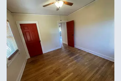 121 E Warner St, Ventura, CA 93001 - Photo 12