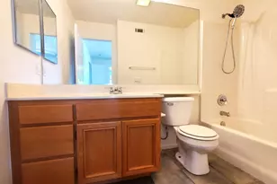 1667 Plover Ct, Carlsbad, CA 92011 - Photo 30