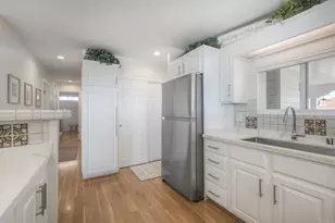 6506 Oceanview Dr, Carlsbad, CA 92011 - Photo 32