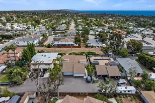 943 Windy Hill, Encinitas, CA 92024 - Photo 2