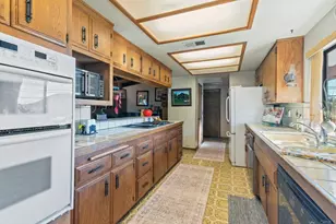 3414 Royal Rd, Vista, CA 92084 - Photo 16