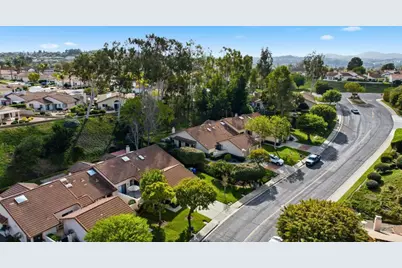 17859 Avenida Alozdra, San Diego, CA 92128 - Photo 2