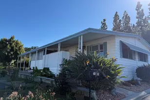 2130 Sunset Dr, Vista, CA 92081 - Photo 4