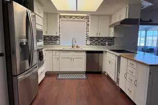 2130 Sunset Dr, Vista, CA 92081 - Photo 14