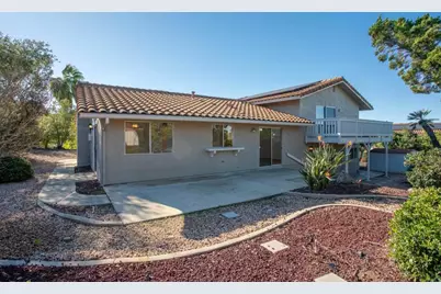 11000 Meadow Glen Way East, Escondido, CA 92026 - Photo 6