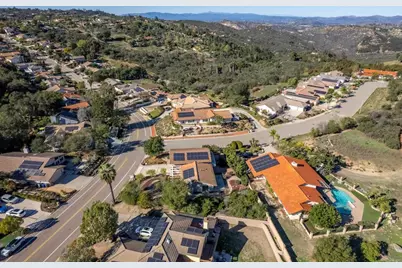 11000 Meadow Glen Way East, Escondido, CA 92026 - Photo 46