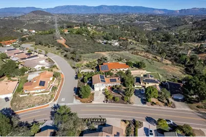 11000 Meadow Glen Way East, Escondido, CA 92026 - Photo 42