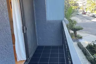 1355 N Sierra Bonita Ave, West Hollywood, CA 90046 - Photo 18