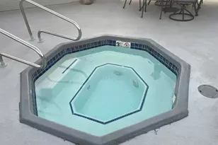 1355 N Sierra Bonita Ave, West Hollywood, CA 90046 - Photo 34