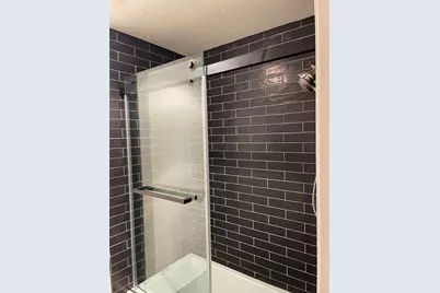 1355 N Sierra Bonita Avenue #204, West Hollywood, CA 90046 - Photo 14