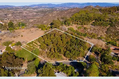 33 Calle De Las Piedras, Bonsall, CA 92003 - Photo 2