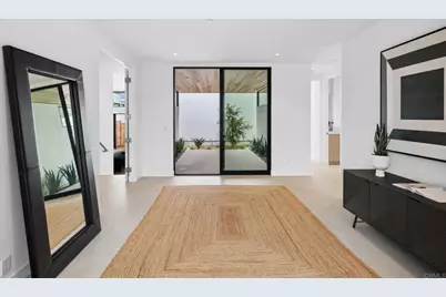 2052 Montgomery Avenue, Cardiff by the Sea, CA 92007 - Photo 12