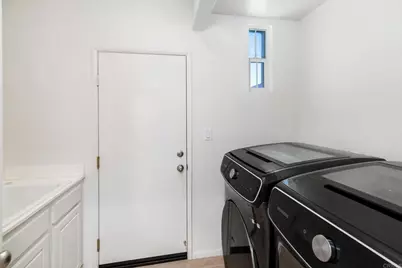 32619 Cottonwood Road, Winchester, CA 92596 - Photo 52