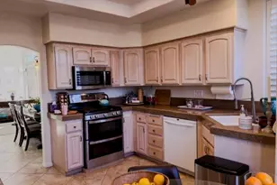 2335 Cartegena Way, Oceanside, CA 92056 - Photo 6