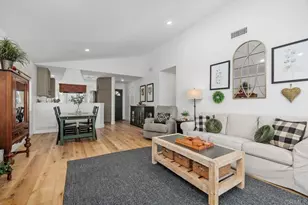 5360 Blackberry Way, Oceanside, CA 92057 - Photo 6