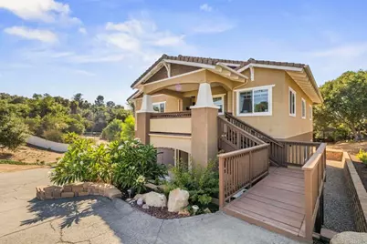 27636 Mountain Meadow Road, Escondido, CA 92026 - Photo 12